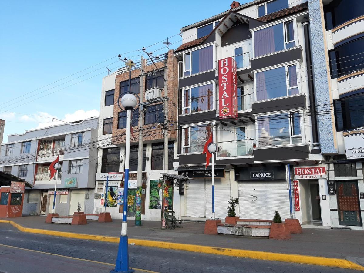 Hostal Paukar オタバロ エクステリア 写真