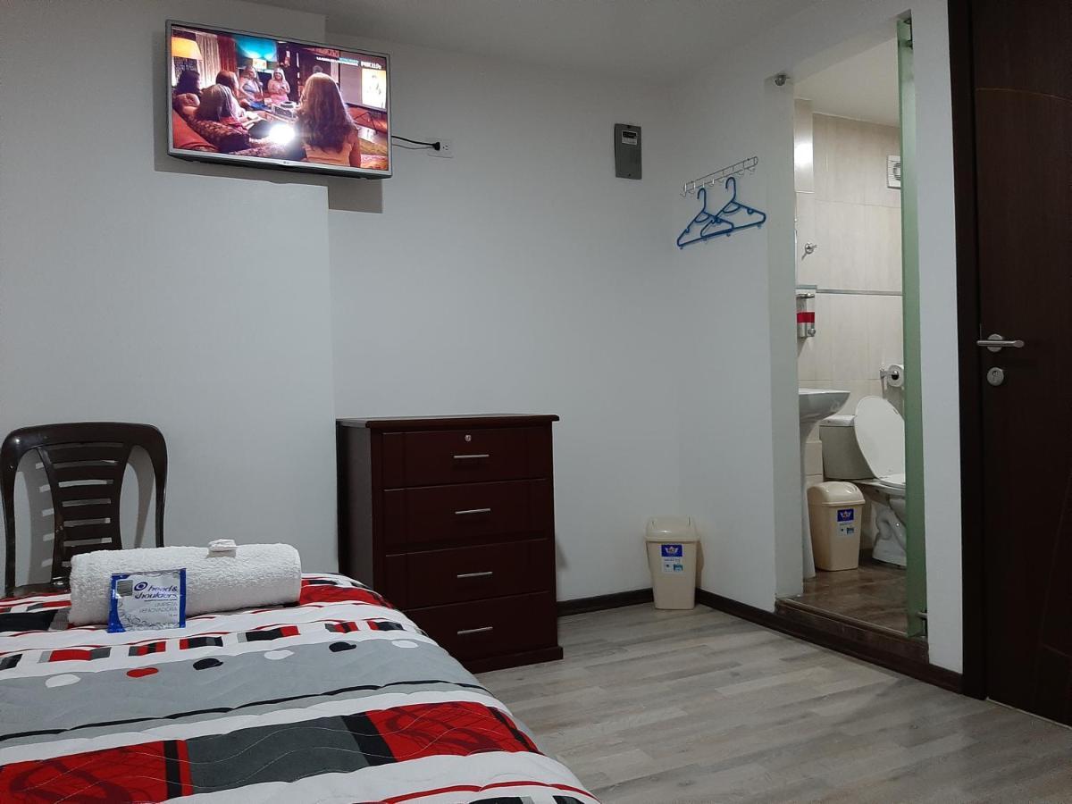 Hostal Paukar オタバロ エクステリア 写真