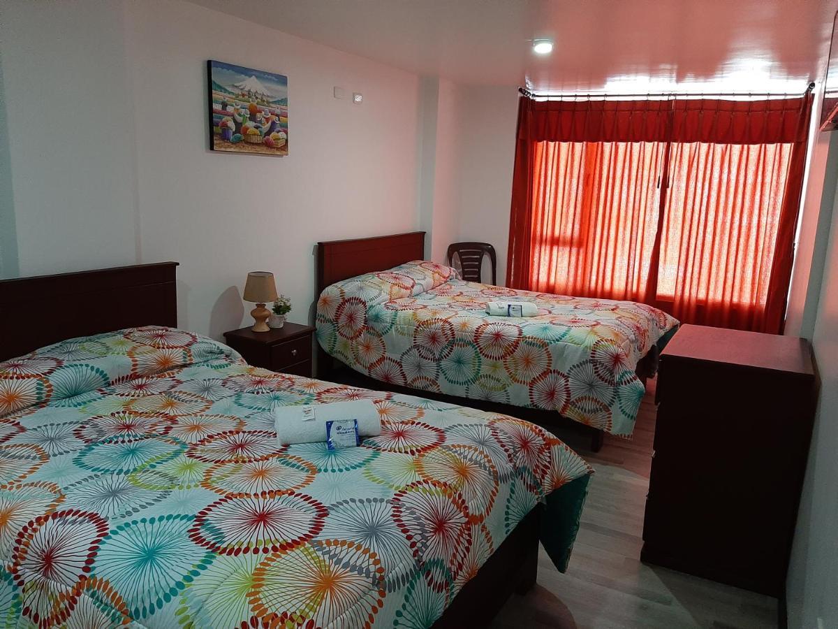 Hostal Paukar オタバロ エクステリア 写真