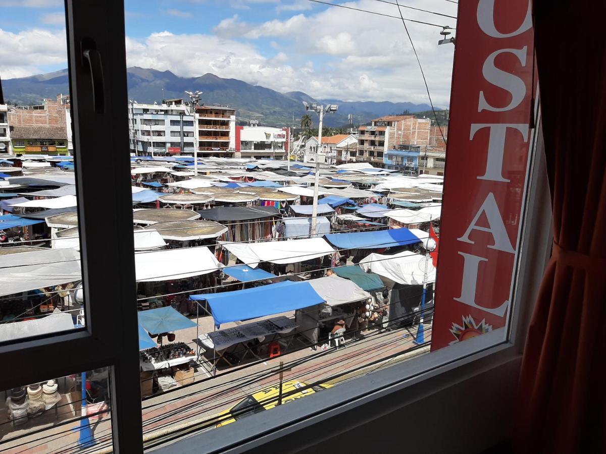 Hostal Paukar オタバロ エクステリア 写真